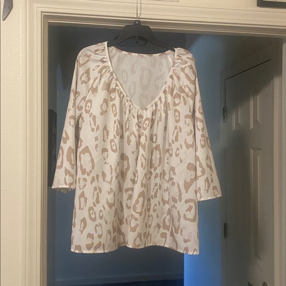 SHEIN Animal Print Top in Cream and Tan - Picture 1 of 2
